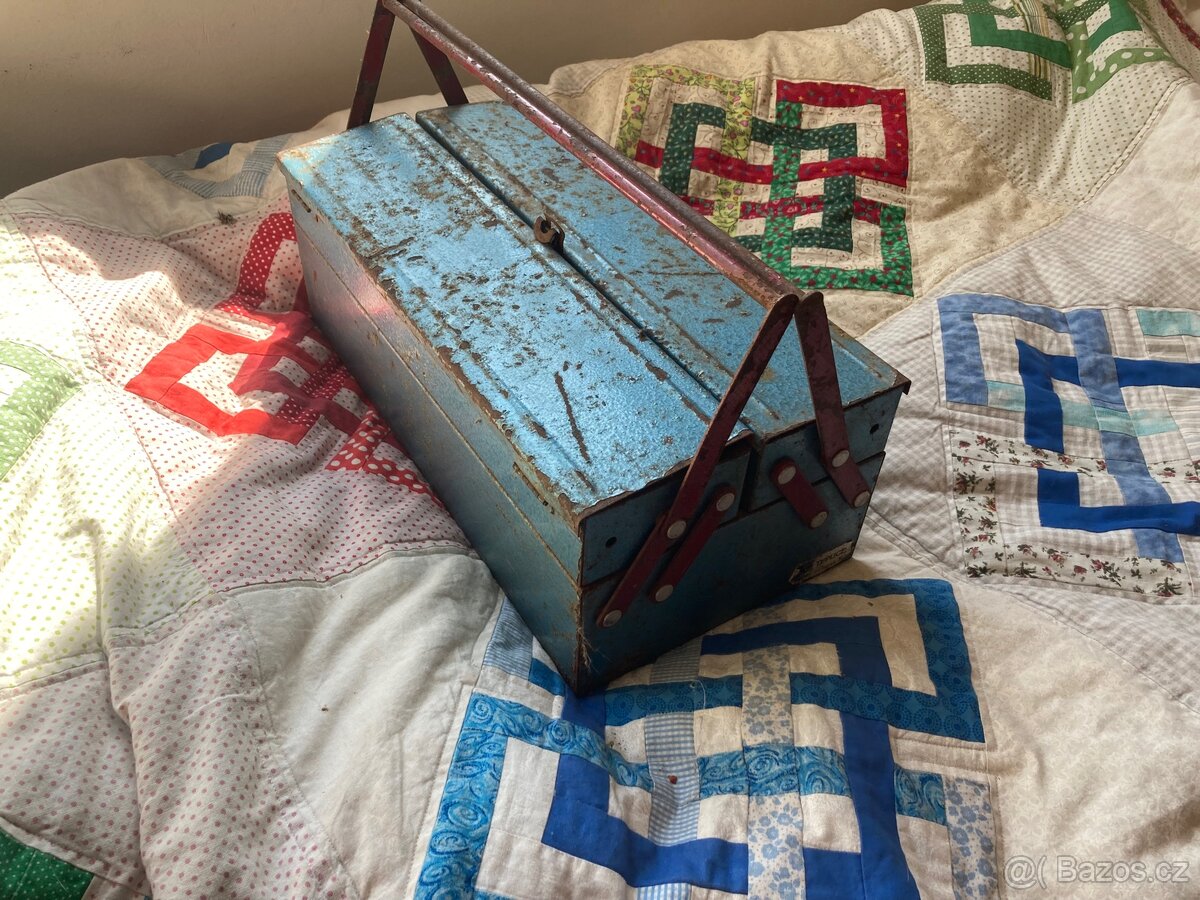 Retro krabice na nářadí