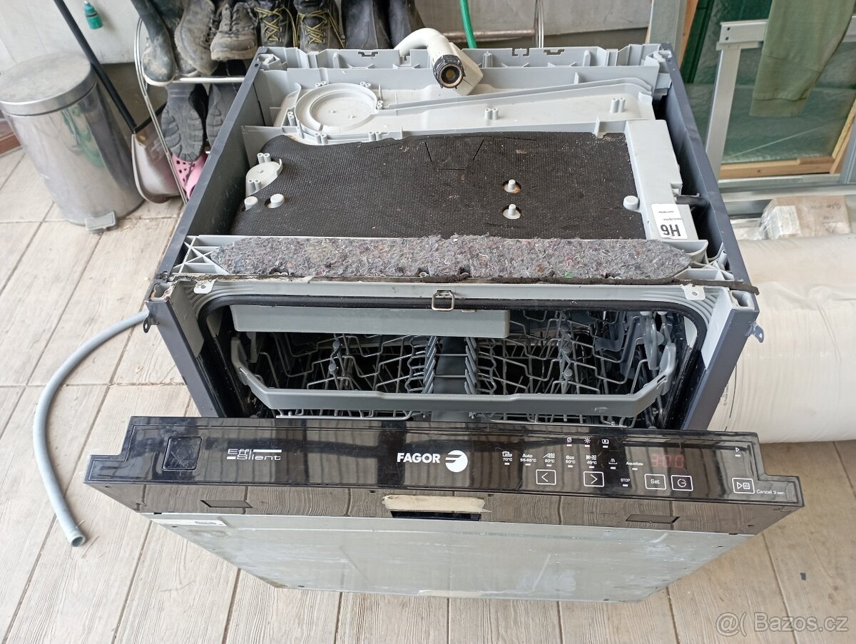 Myčka Fagor LVF74IT