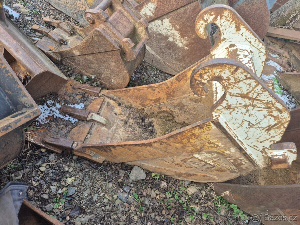 Lopata Caterpillar 313