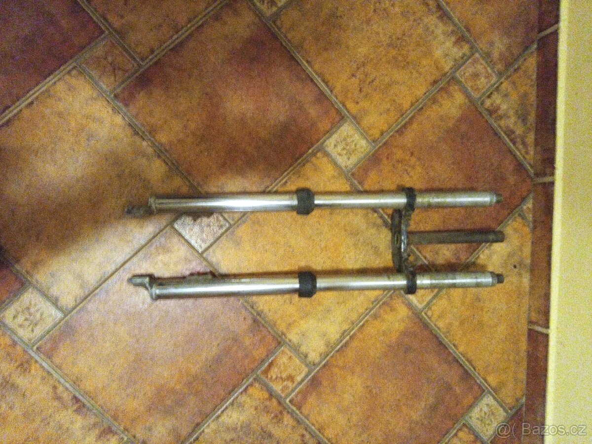 Cz- přední vidlice