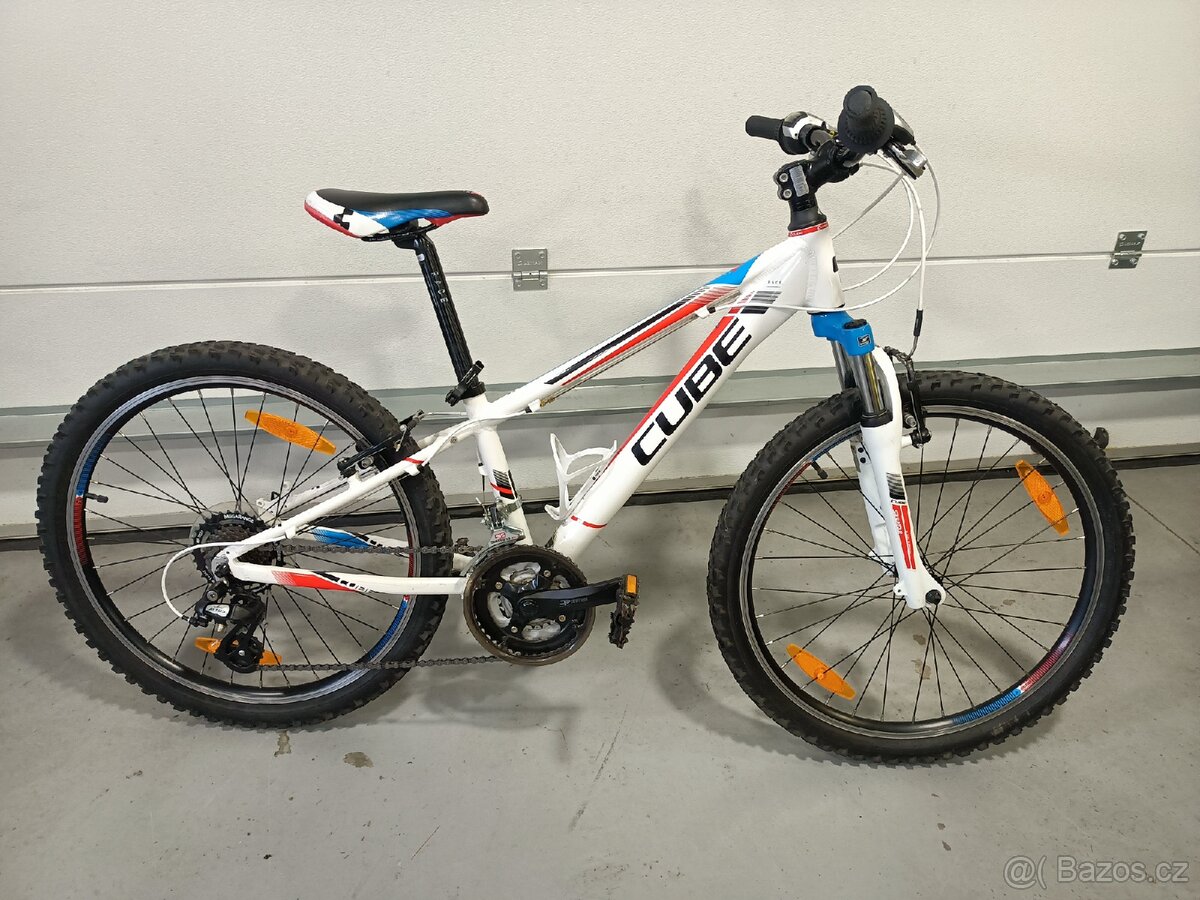 Dětské horské kolo Cube Race 24