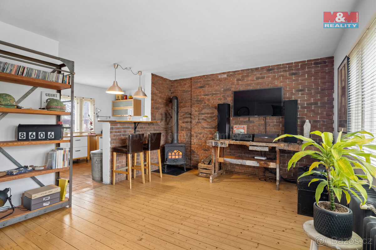 Prodej bytu 2+kk, 82 m², se zahradou Roztoky