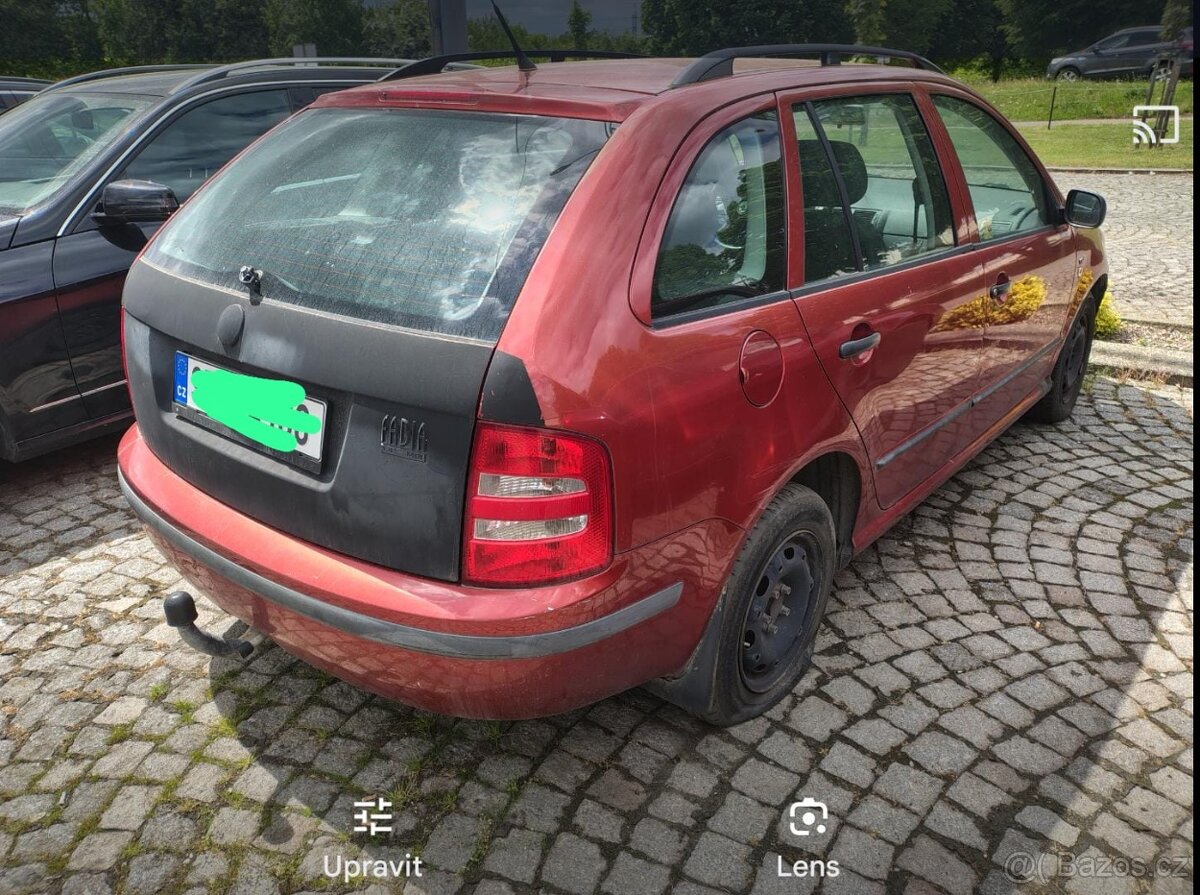 Škoda fabia.
