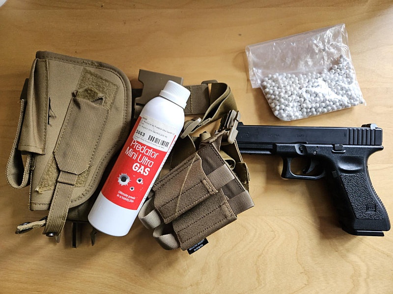 Glock 17 Tokyo Marui Blow-back, Green Gas