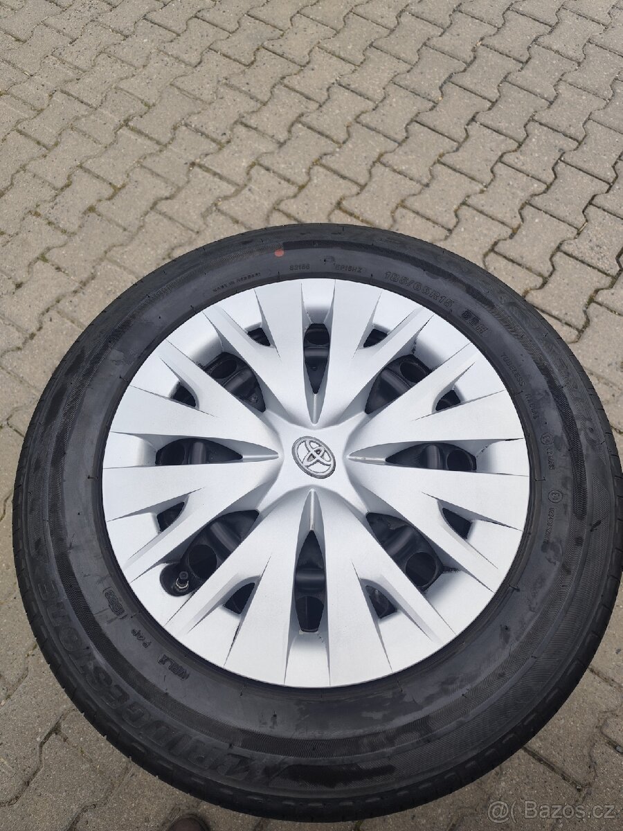 Toyota Yaris plech disky letní "15" zánovní
