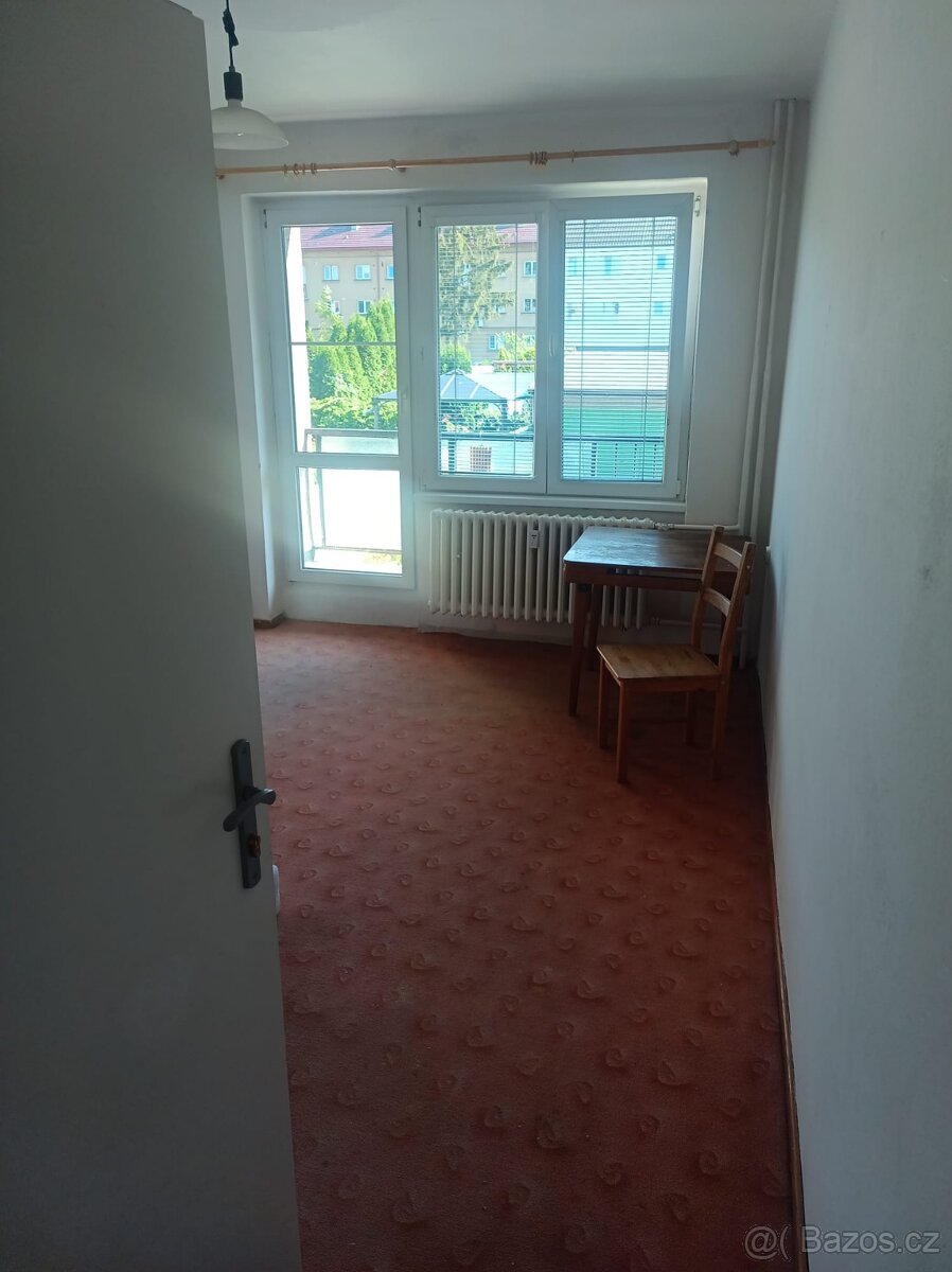 Pronájem bytu 3+1/ L 80m2, ul. K Blahobytu, Pardubice