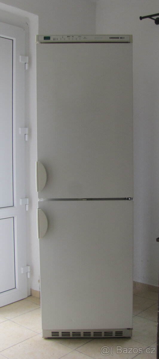 DVOUKOMPRESOROVÁ LEDNICE LIEBHERR - 195cm - A+