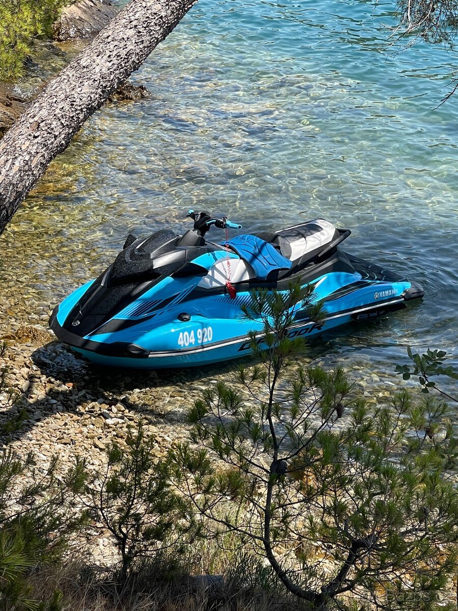 Yamaha GP1800 rok 2022 vodni skutr