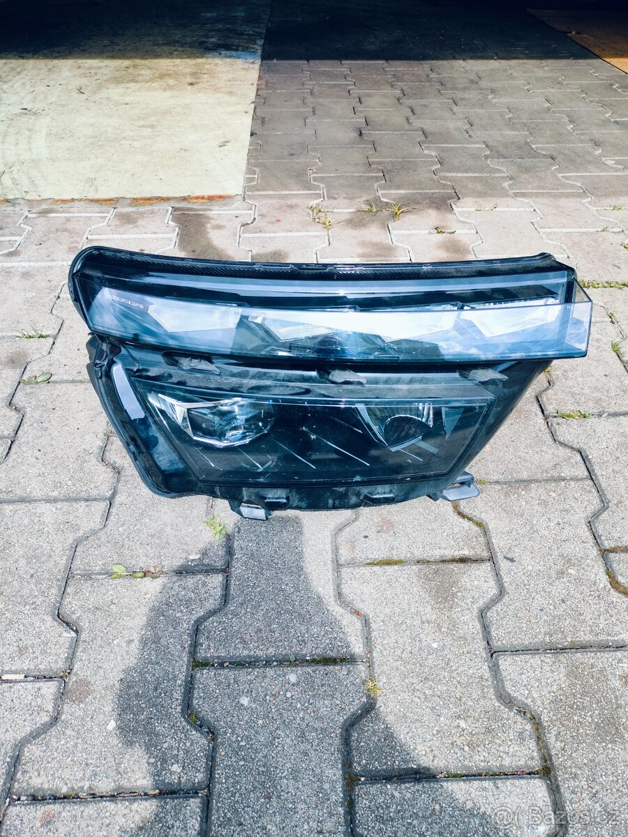 Škoda Kamiq světlomet 658941016D pravý