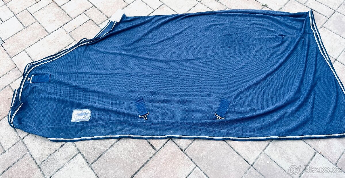 Síťová deka Eskadron 125 cm