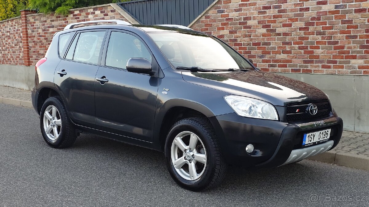 Toyota RAV4 2,2 D-4D 100 kW 4x4