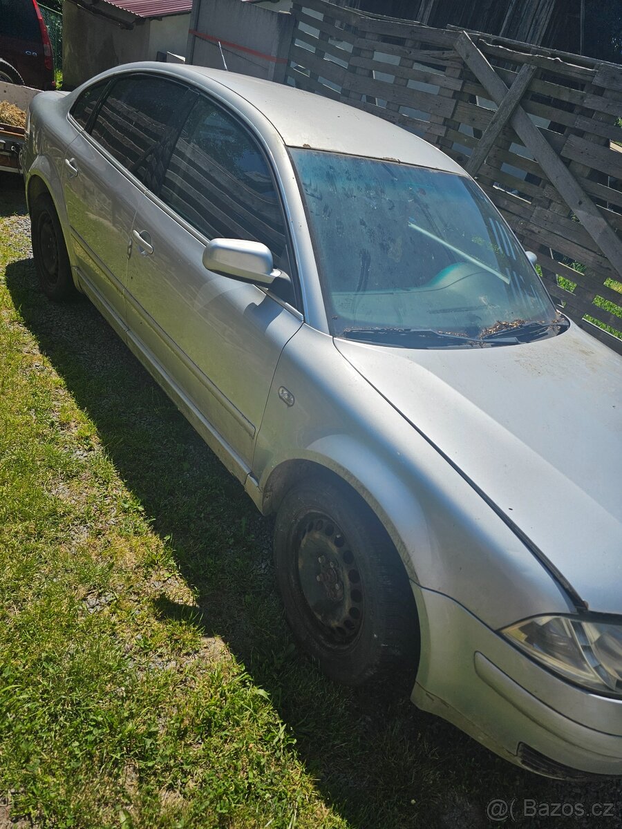 Vw passat b5.5 2.3 v5 4motion rv.01