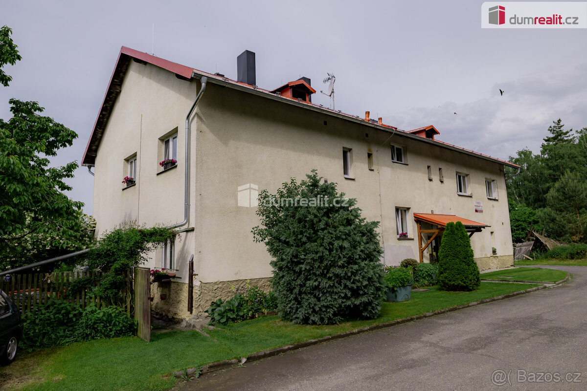 Prodej bytu 3+1, 61 m2 - Řevničov