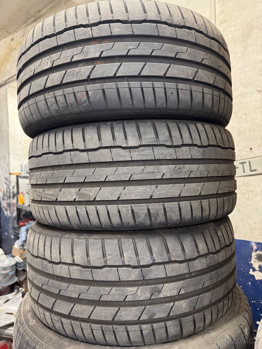 245/40 r18 HANKOOK POUZE 3kusy