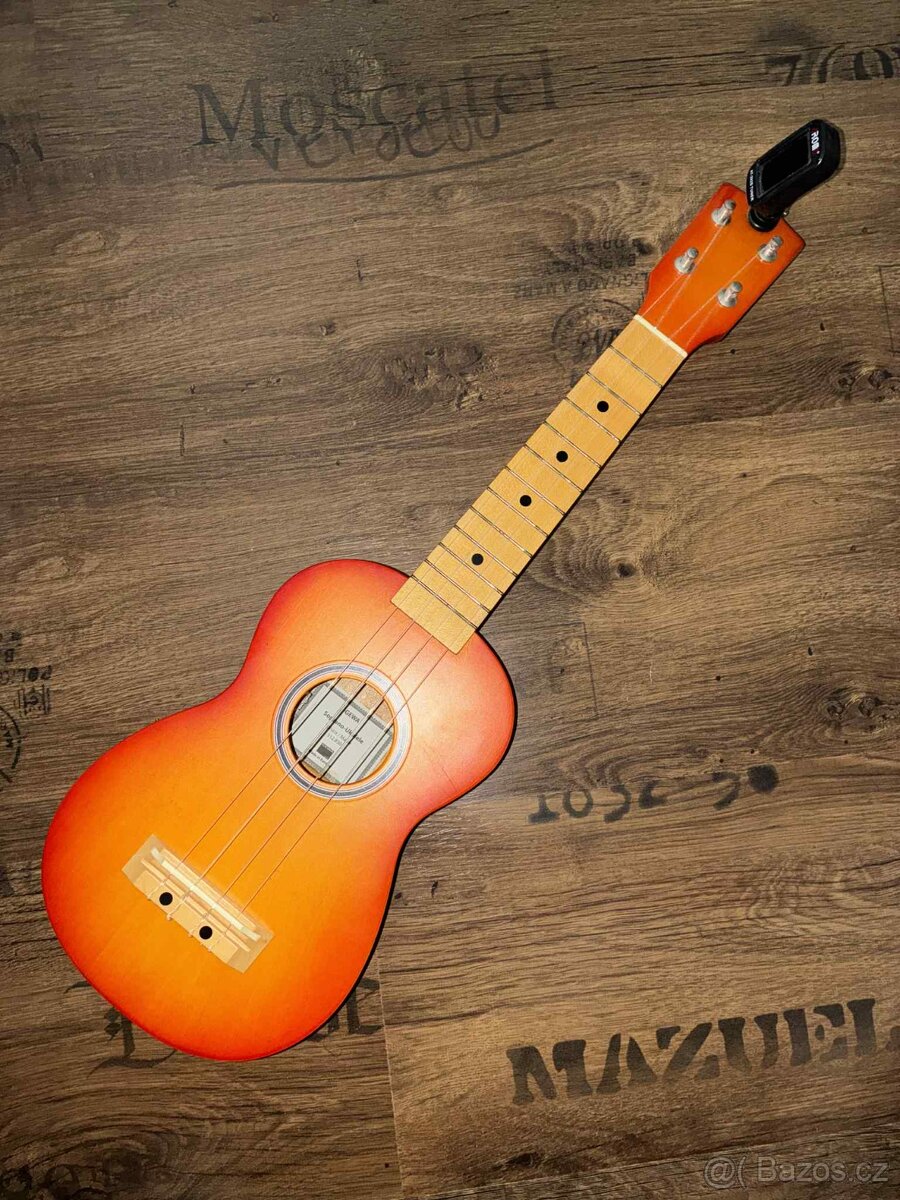 SOPRANOVE UKULELE GEWA+LADIČKA