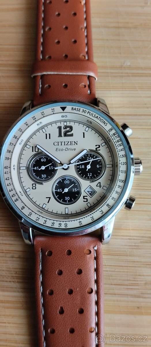 hodinky CITIZEN ECO-DRIVE CHRONOGRAF,plně funkční,nové,box