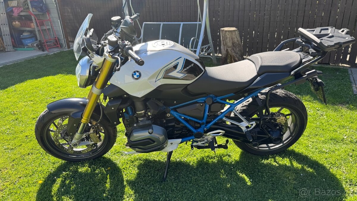 BMW R1200R – 09/2017, 61 081 km, 92 kW – plná výbava, top