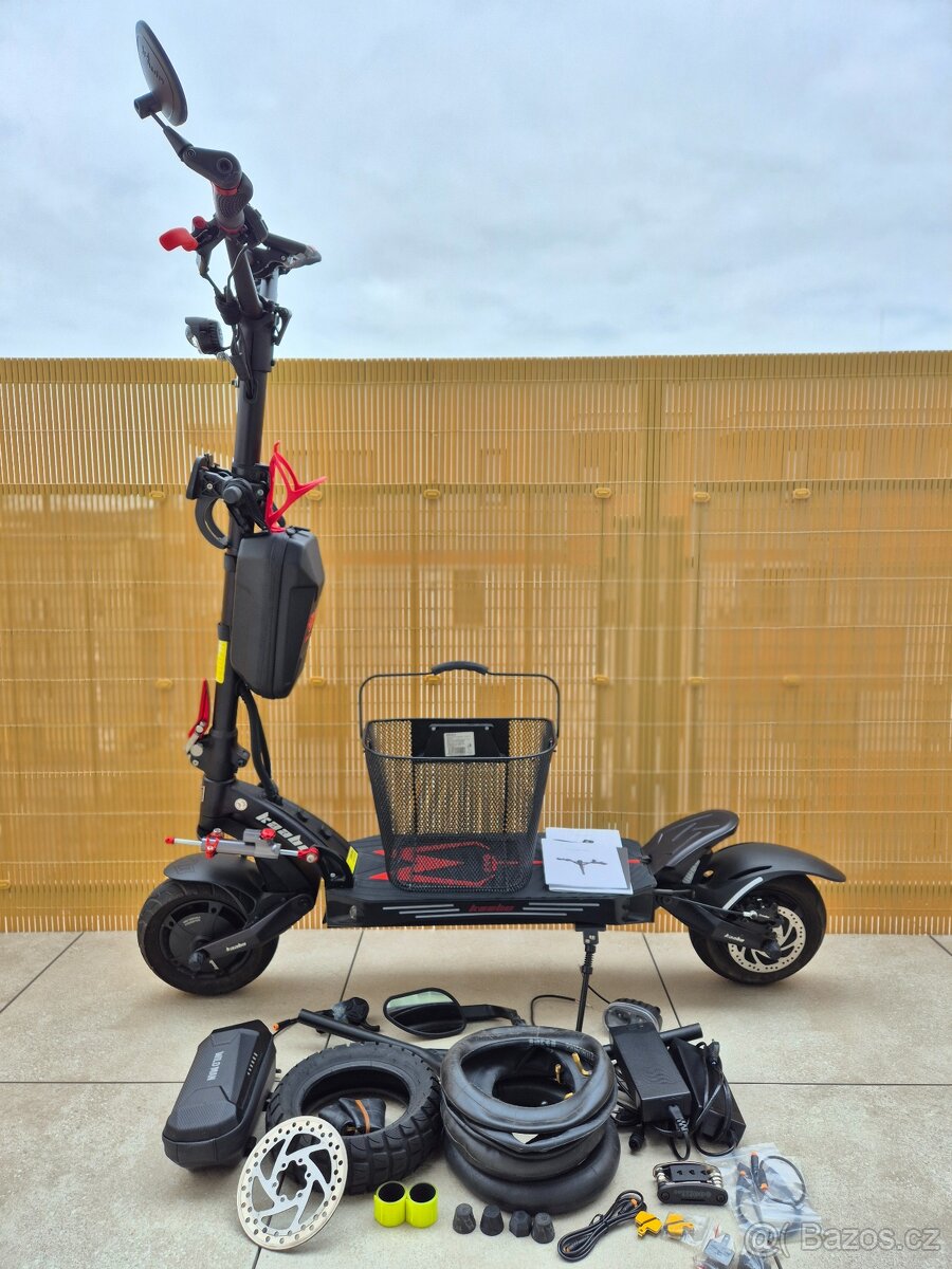 KAABO MANTIS KING GT 60V/25,4Ah s tlumičem řízení a košíkem