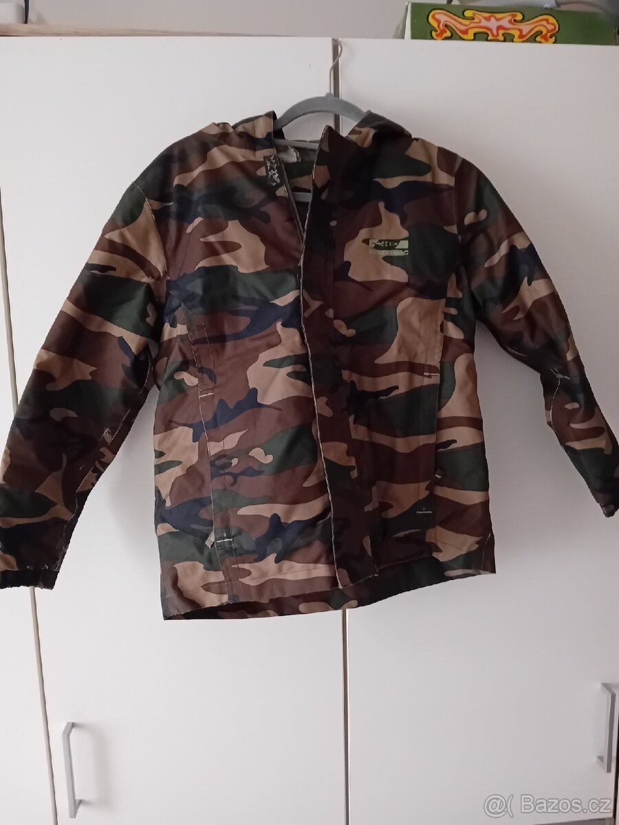 Chlapecká bunda 146/152