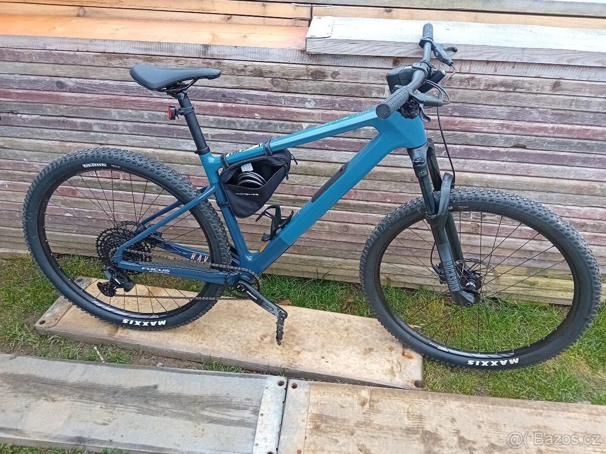 Horské kolo Focus Raven