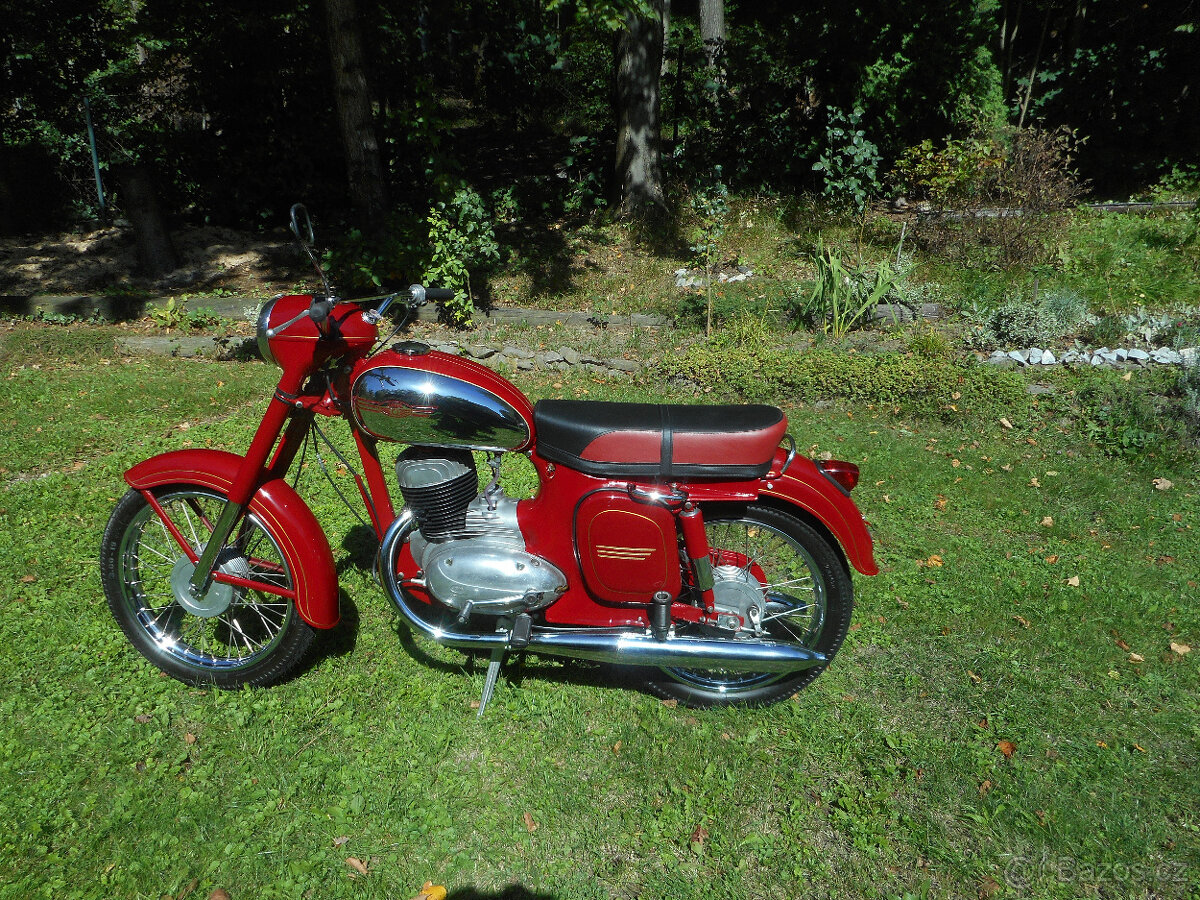 jawa 250/590 sport