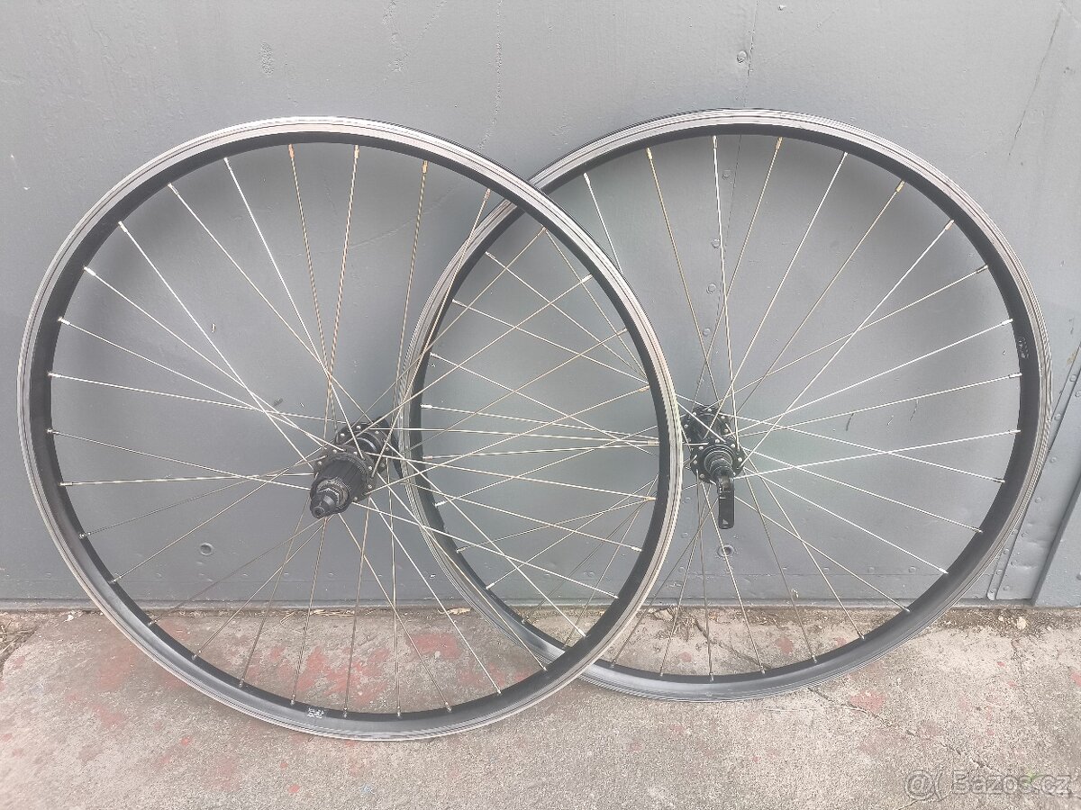 Zapletená kola 26" V-brzdy