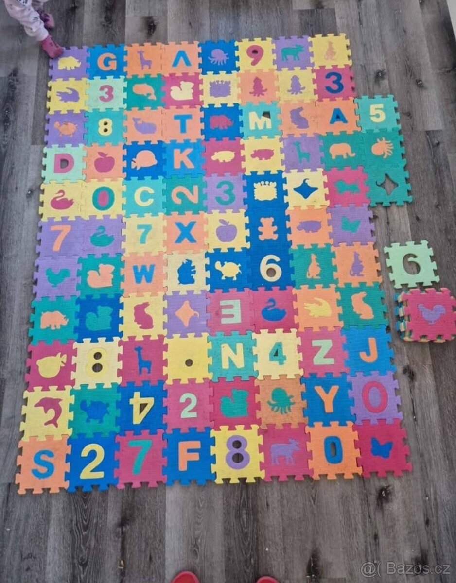 Pěnové puzzle, podložka 100ks