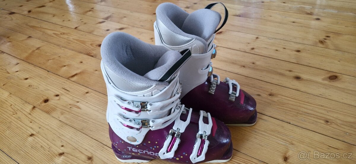 Dětská, juniorská lyžařská obuv