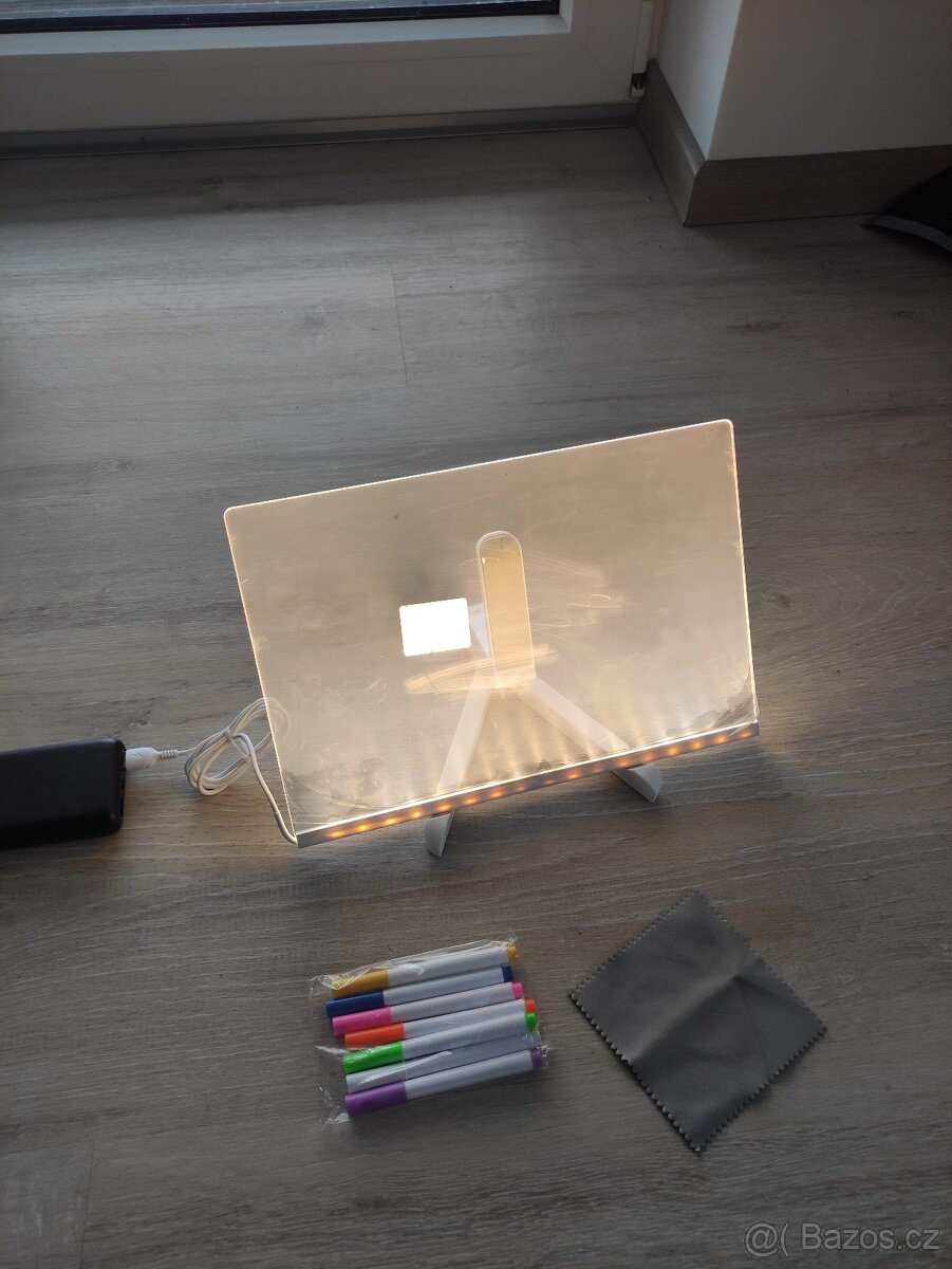 Destička na kreslení