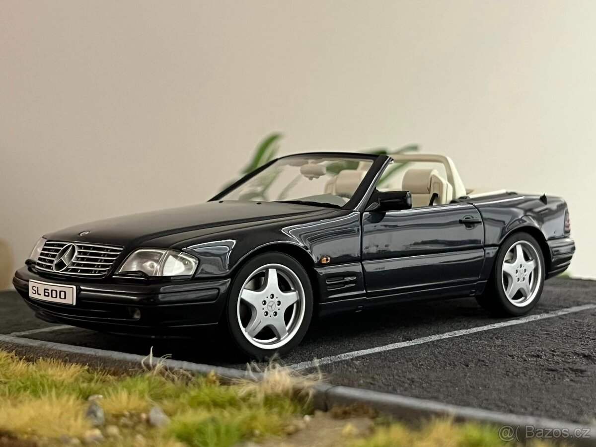 1:18 Mercedes-Benz SL600 (1997) Black - AUTOart Millennium