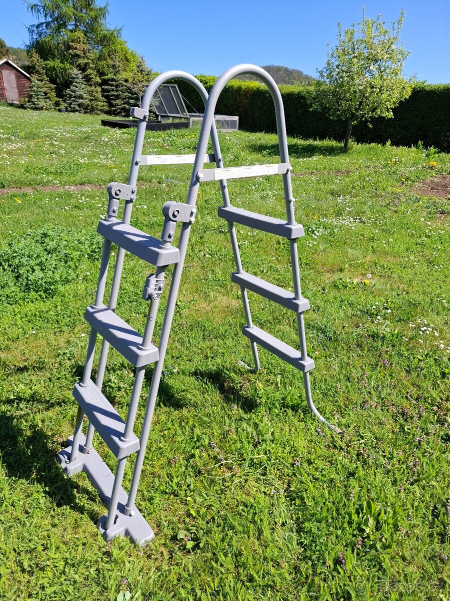 Prodám bazénové schůdky