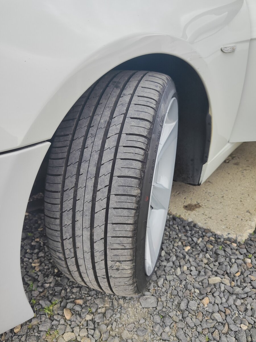 Letní pneu 245/35 R21 /275/35 R21