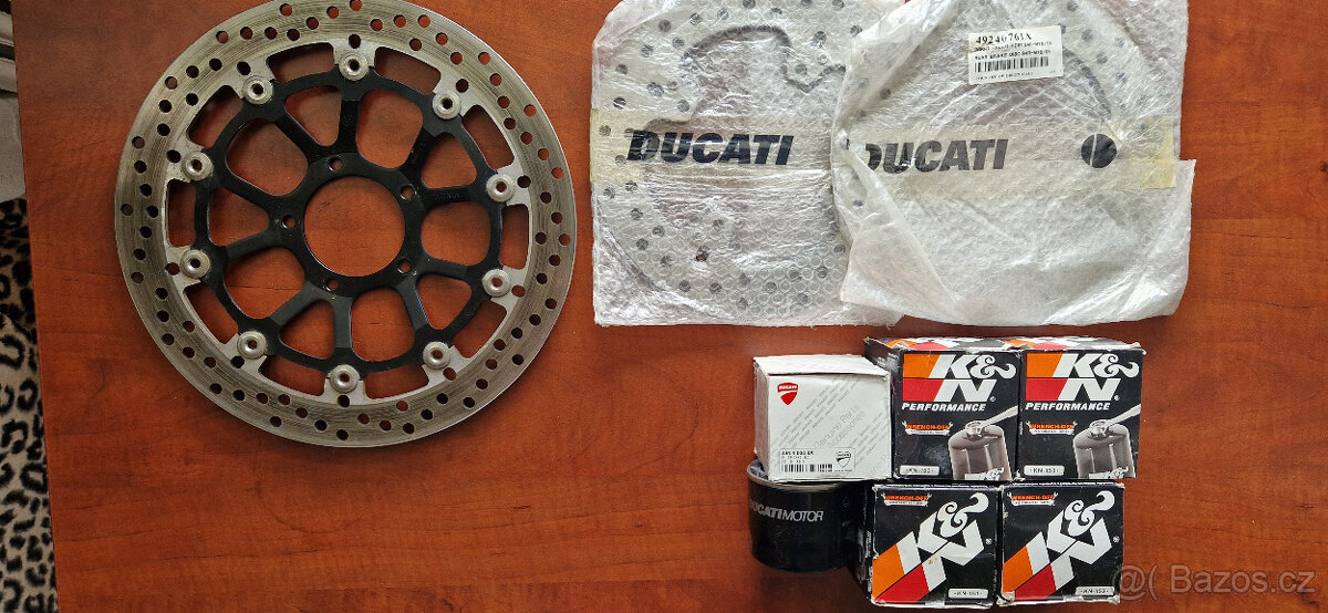 DUCATI MONSTER S2R,S4R,S4RS