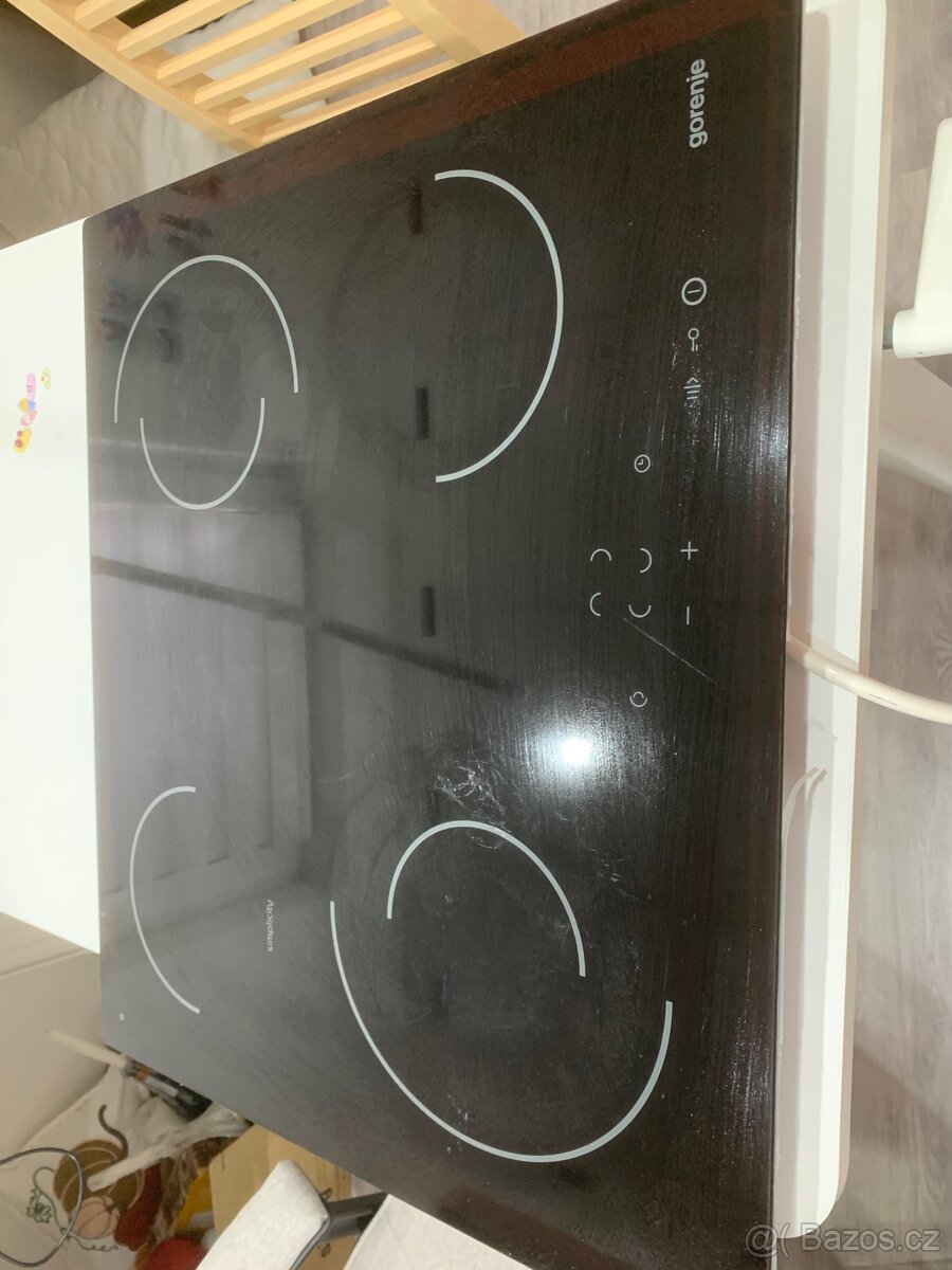 Sklokeramická deska GORENJE