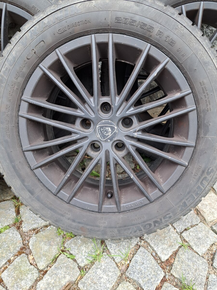 Alu kola+pneumatiky