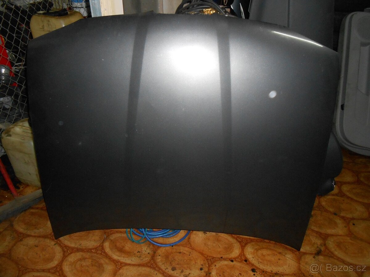 prodam kapotu na seat ibiza rok 2001 seda met.