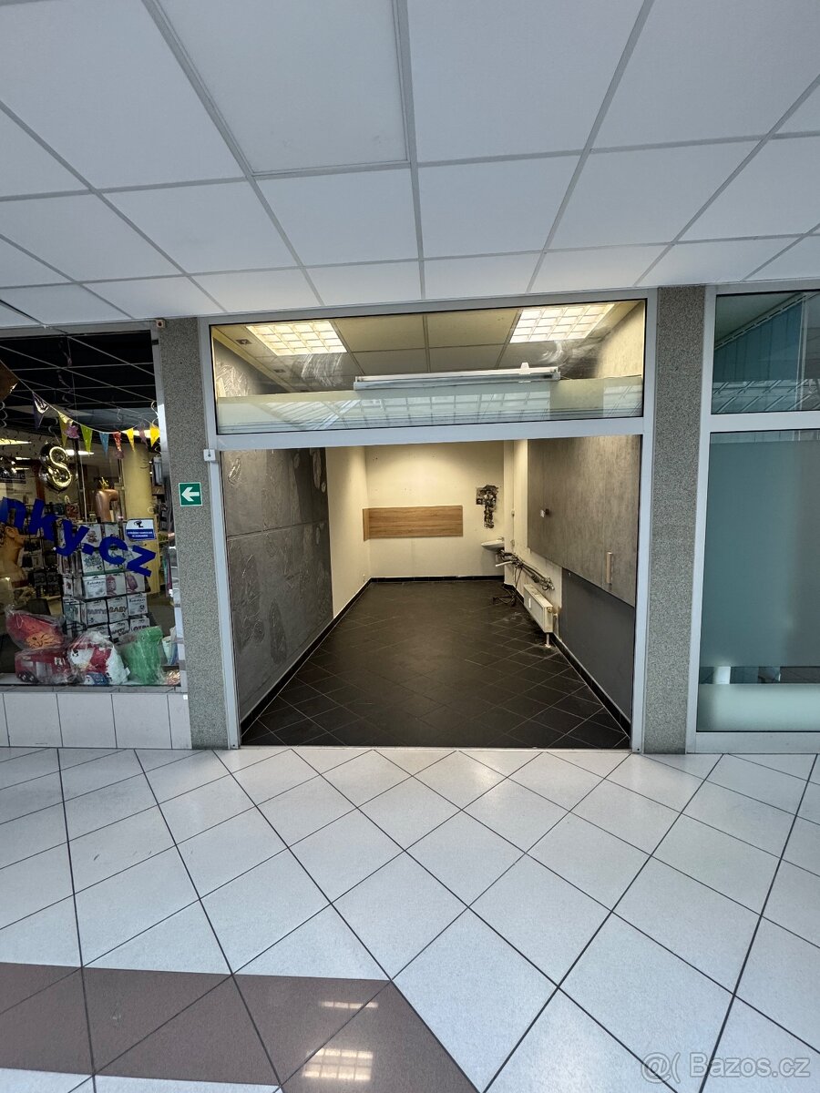 Pronájem obchodního prostoru IBC, Brno