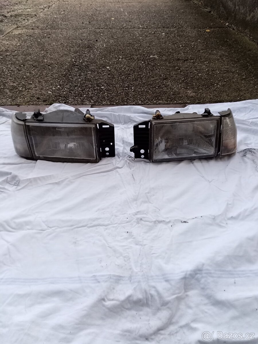 Přední světla Fiat tipo