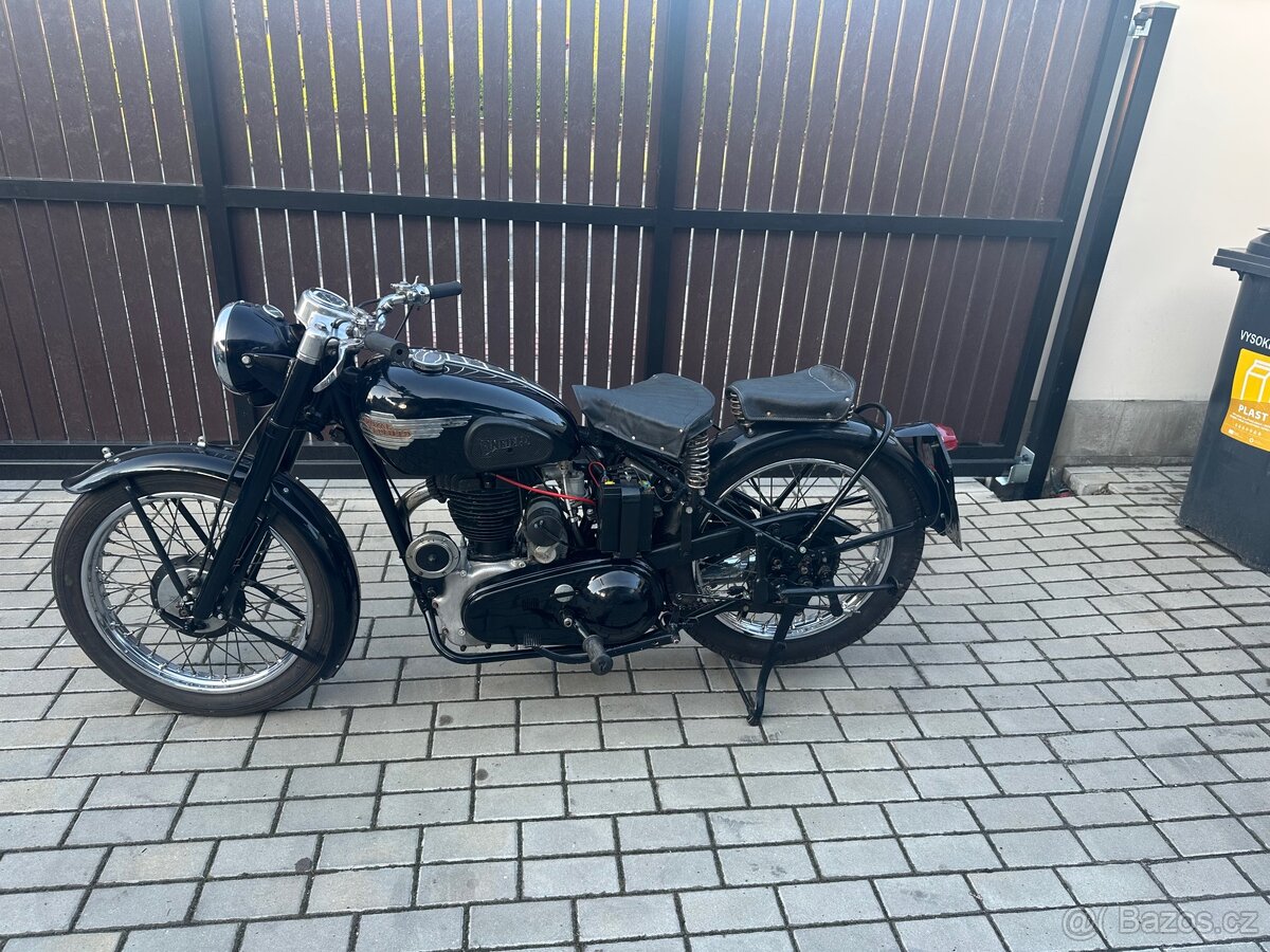 Royal Enfiel model G Norton BSA AJS