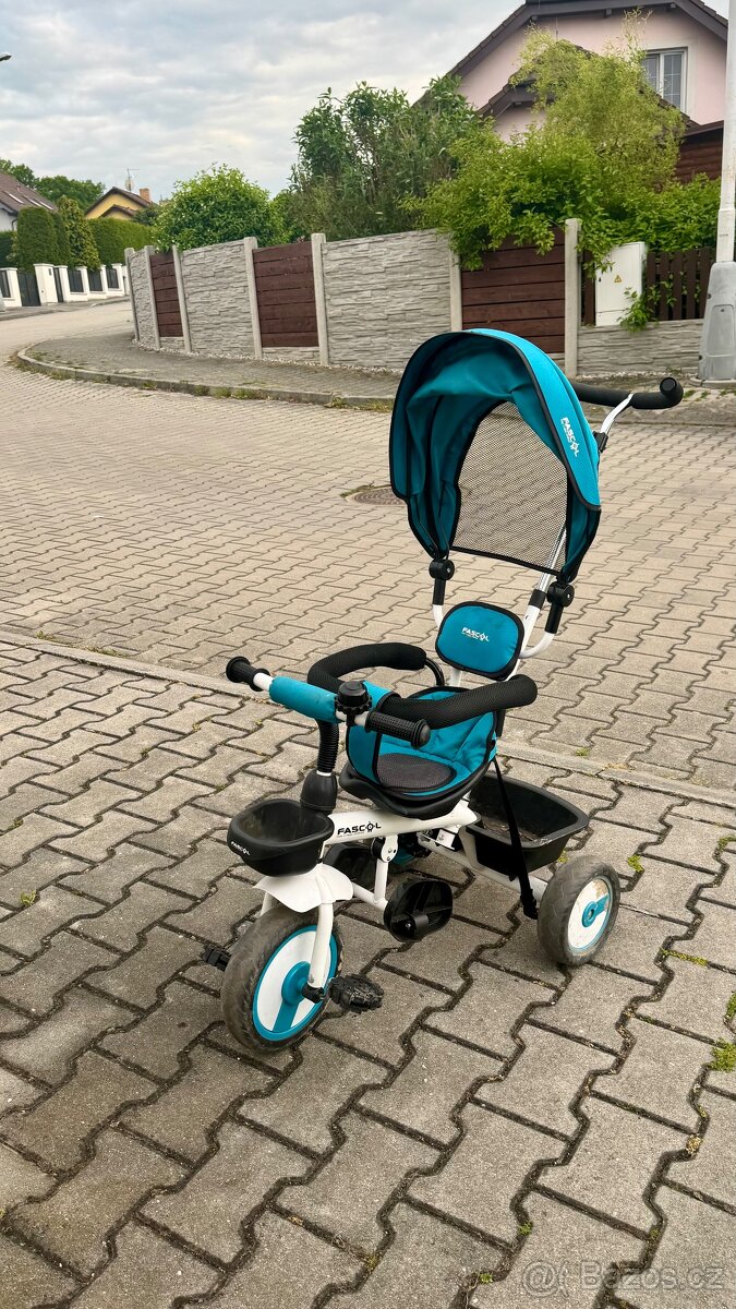 Dětská tříkolka