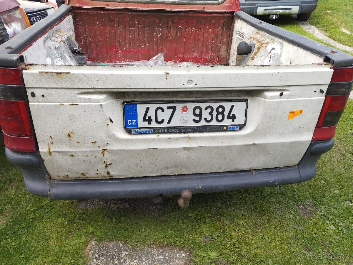 Dveře Felicia pick up