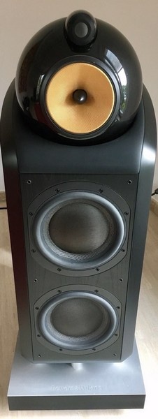 Špičkový podlahový reproduktor B&W Bowers & Wilkins 800 D 80