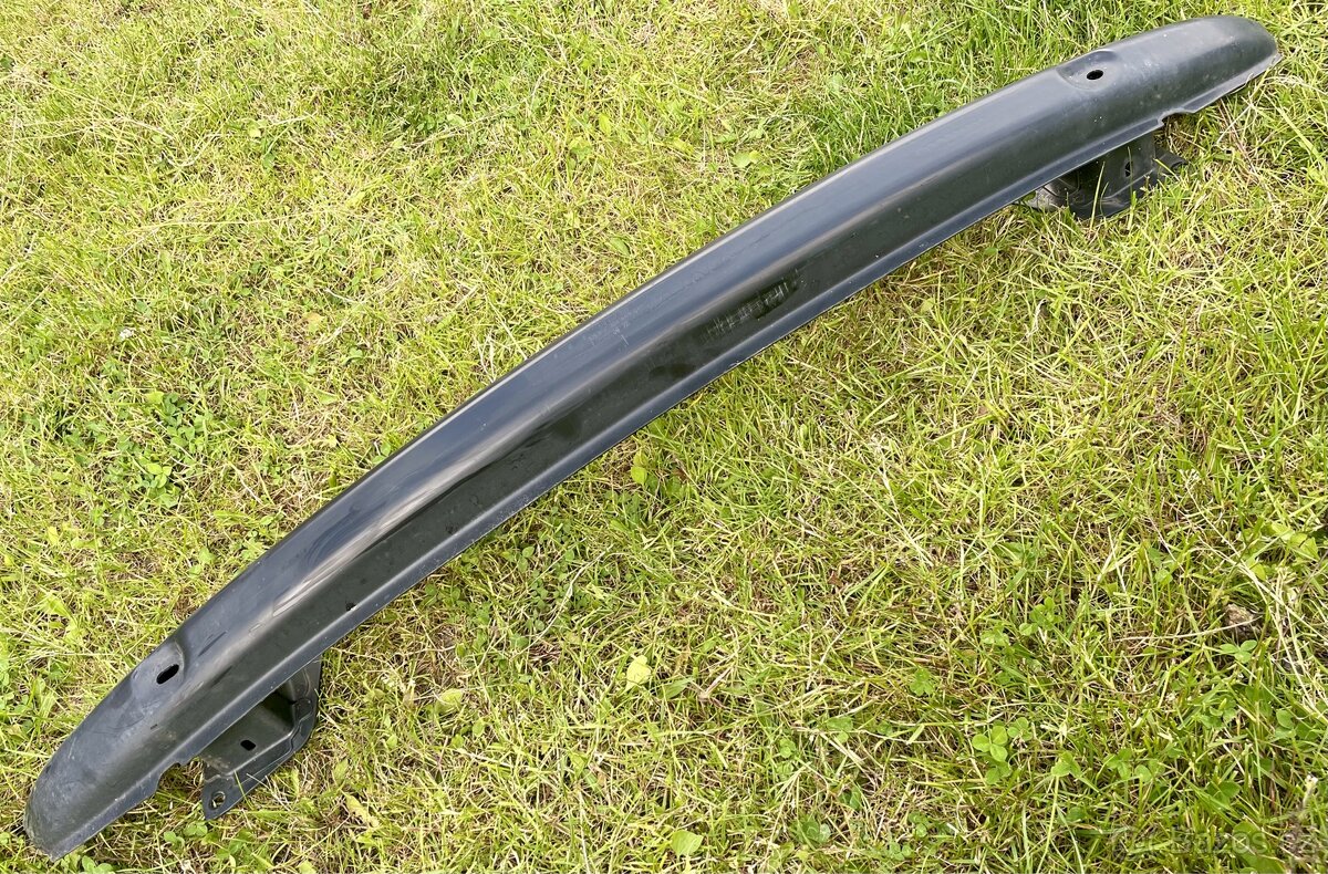 Nárazník ZADNÍ Seat Leon 1M, VW Golf IV, VW Bora 1J0807305