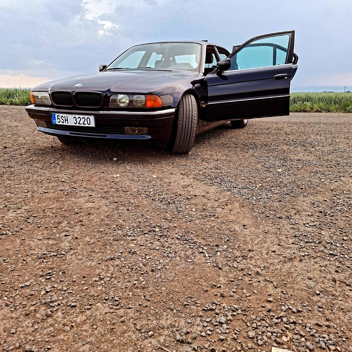 Bmw e38 730i
