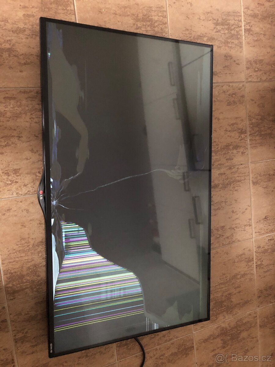 Prodám TV LG 42UB820V - ZH