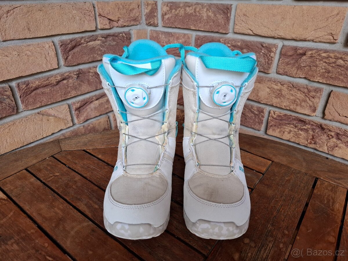 Dětské snowboardové boty Burton