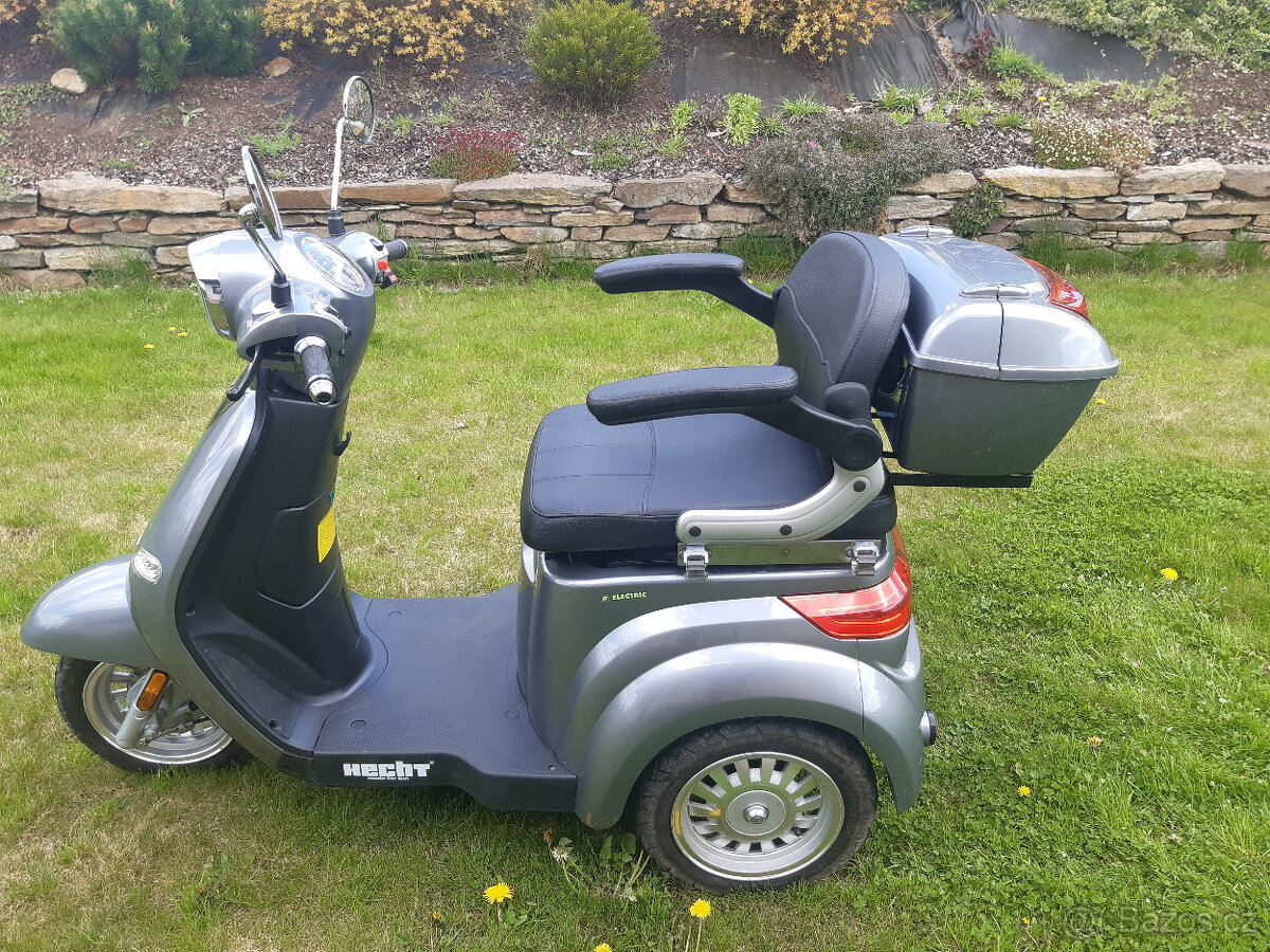 El. skůtr 2020 Hecht citis max