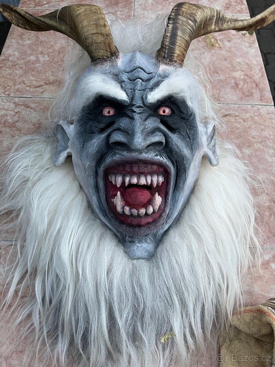 Krampus maska č.17