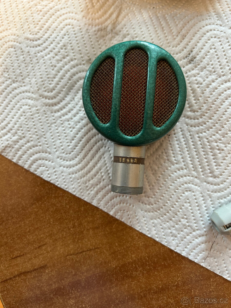 Mikrofon Tesla AYM 102