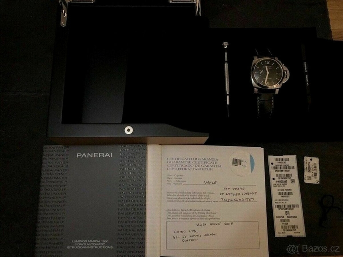 Panerai Luminor Marina PAM392. Luxusní hodinky